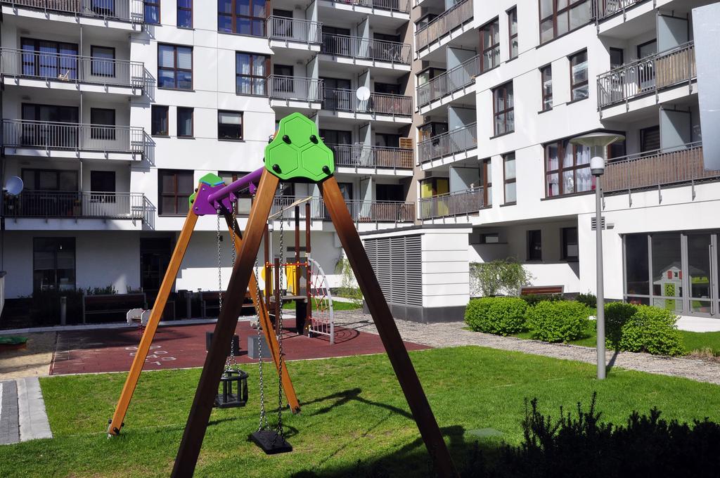Prudentia Apartments Wola Varsovie Extérieur photo