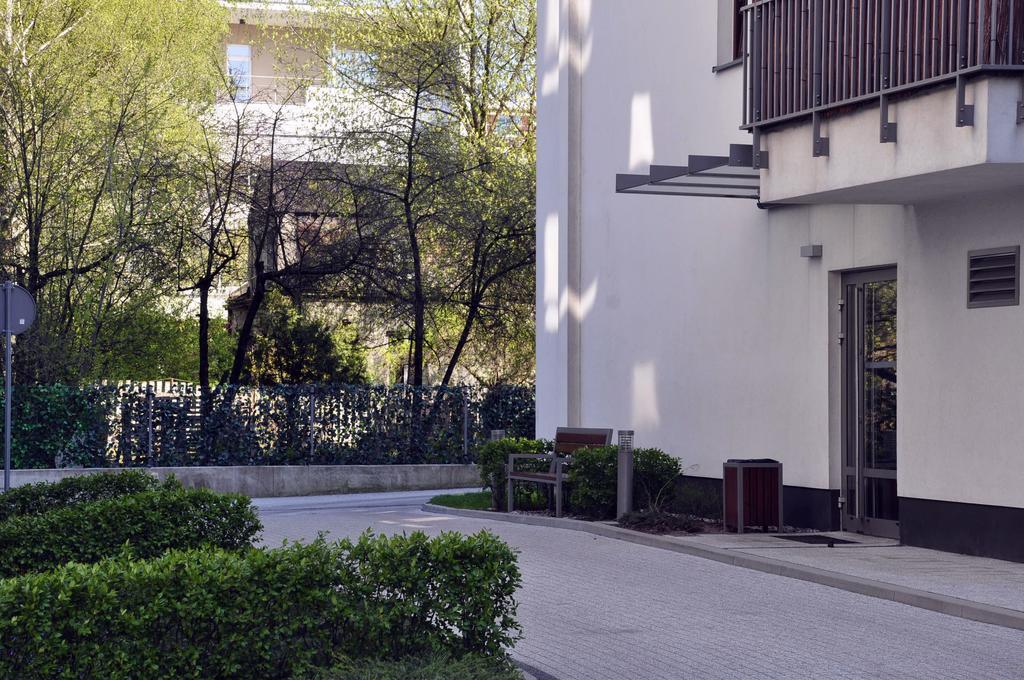 Prudentia Apartments Wola Varsovie Extérieur photo